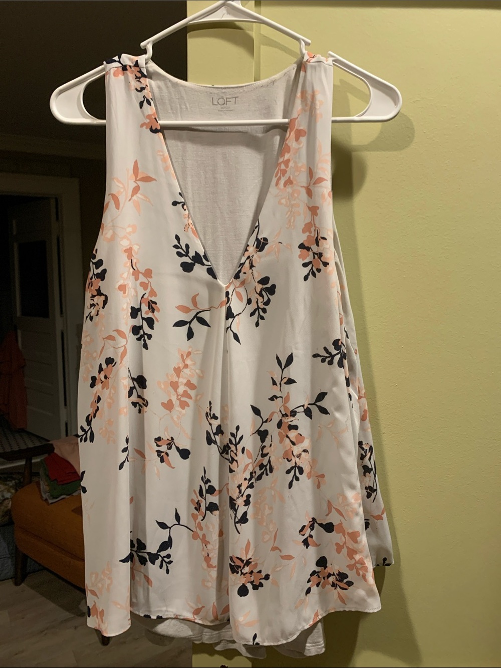 LOFT White Floral V-Neck Sleeveless Blouse
